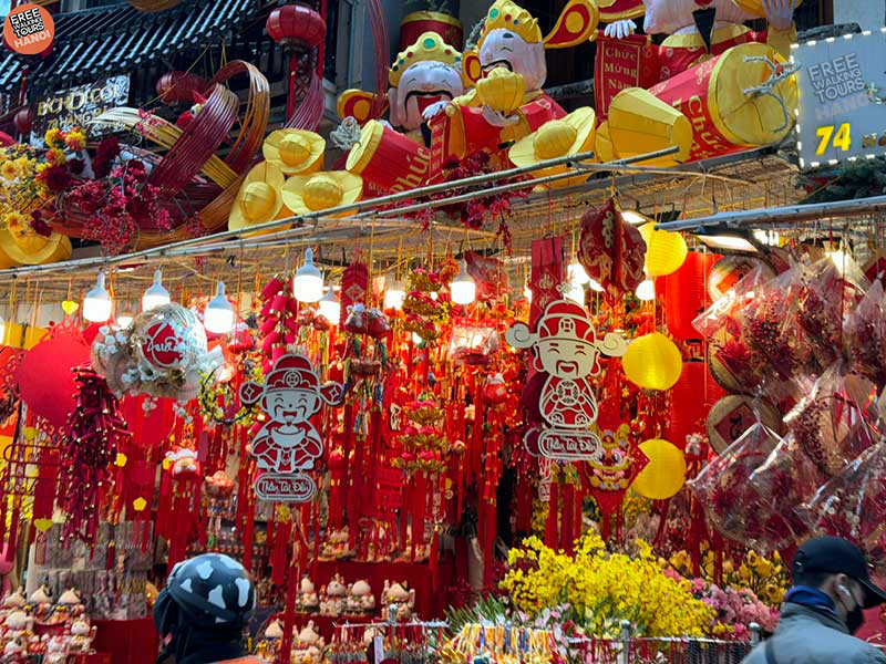 Capturing the Magic of Lunar New Year Festivities in Hanoi Old Quarter