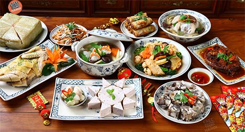 Lunar New Year Feasts in Hanoi