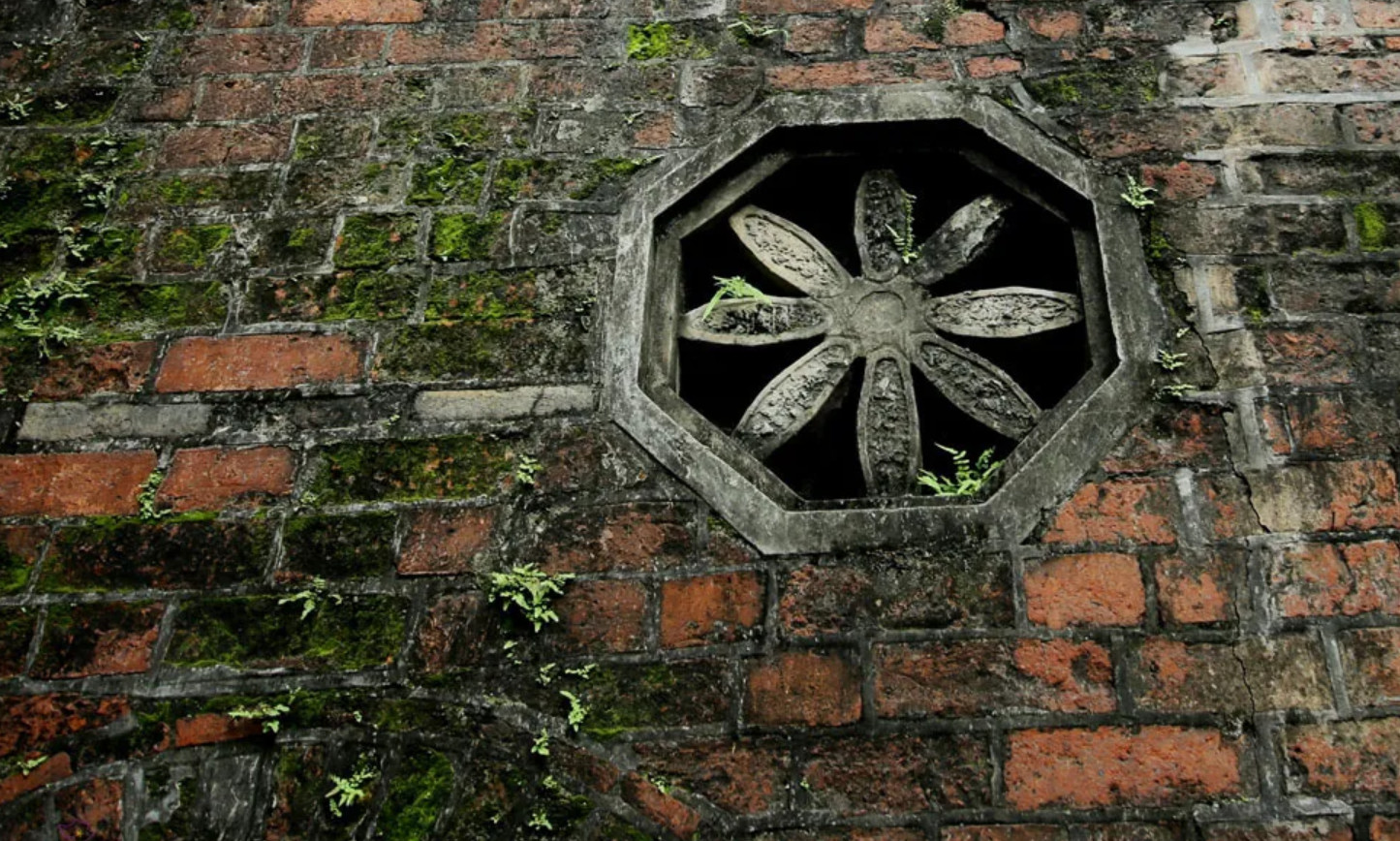 The Magnificent Hanoi O Quan Chuong Gate A Symbol of Historical Significance