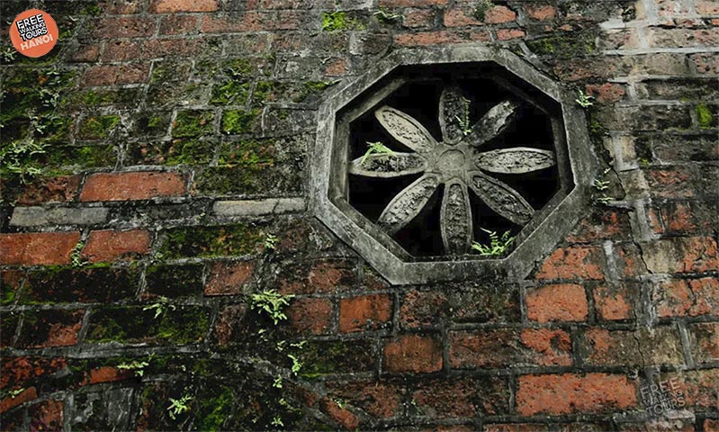 Exploring O Quan Chuong Gate in Hanoi